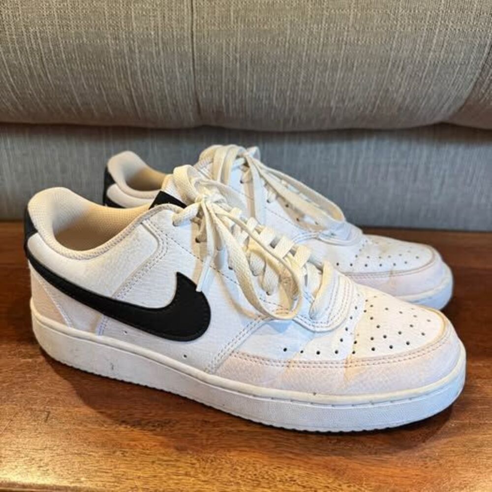Nike Court Vision Low Sneakers